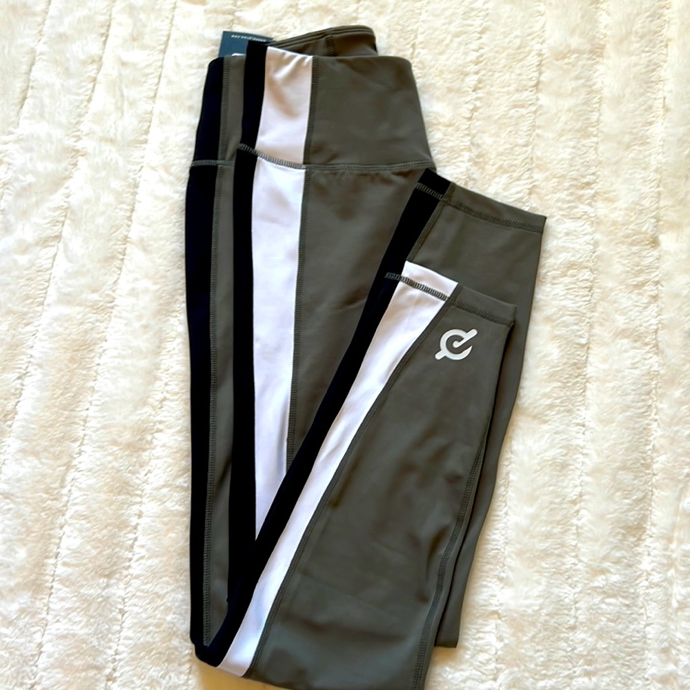 Peloton Three Fold Legging